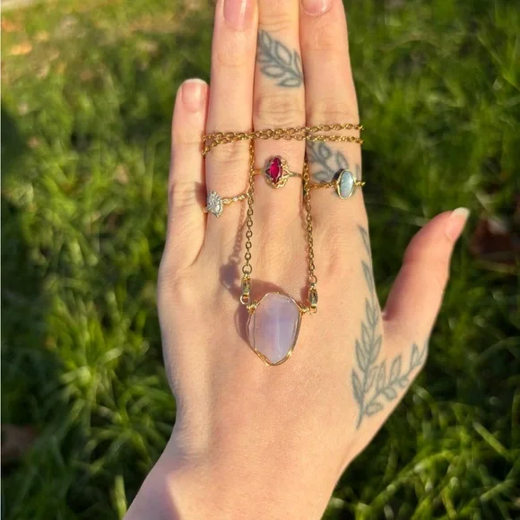 RARE Lavender moon quartz interchangeable necklace - Picture 3 of 4